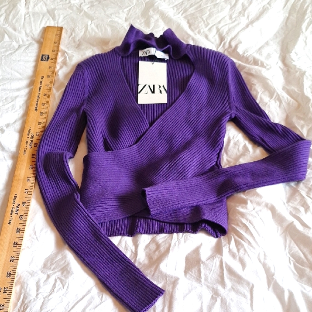 Zara Purple V-Neck Ribbed Sweater